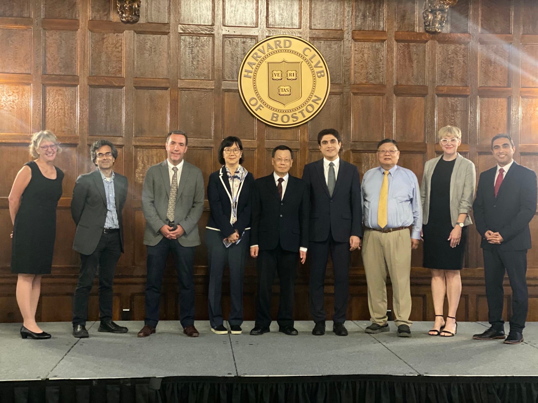 亞洲大學資電學院 取得輝達NVIDIA證照數全國第一 | 亞洲大學人工智慧博士學位學程